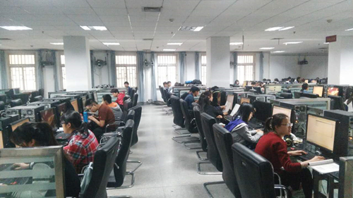 信息中心组织离校系统业务培训